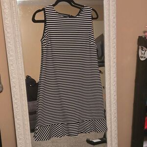 Lands End Women's Black and White Dress